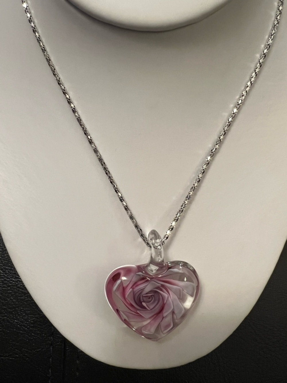 Craft Beads, PETAL & LEAF - NO SCENT, Jewelry Supplies, loose bulk beads - Picture 3 of 8